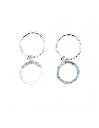 Aro con círculo de Plata.