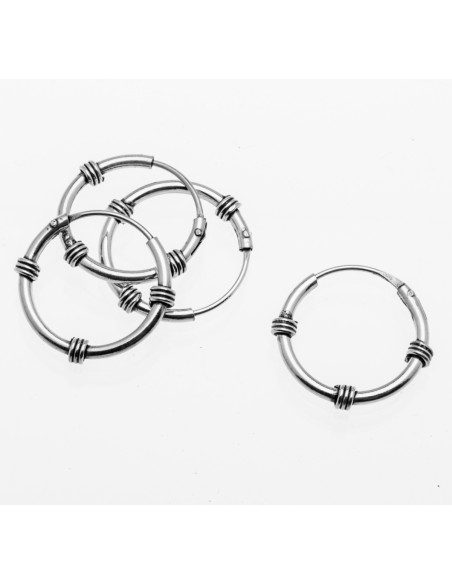 Aro Bali de Plata . Diámetro de 1,5x18mm.