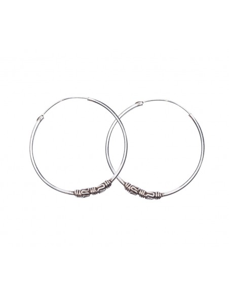 Aro labrado de Plata . Diámetro de 1,5x30mm.