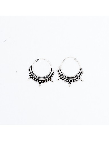 Aro liso con adorno de Plata. Diámetro de 16mm.