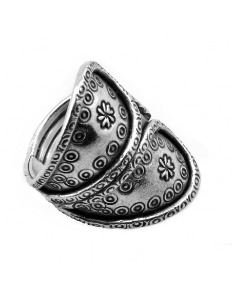 Anillo étnico de Plata .