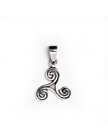 Colgante de Trisquel de Plata.