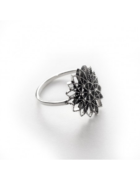 Anillo calado Flor de Plata.