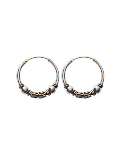 Aro Bali de plata . Diámetro de 1,5x18mm.