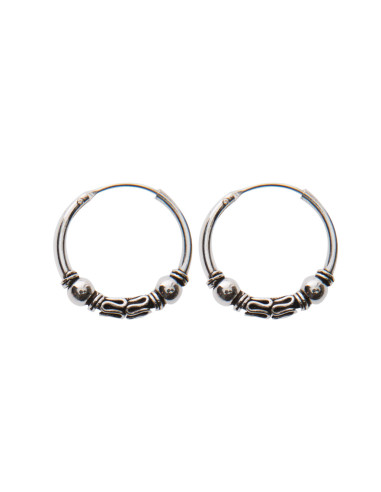 Aro Bali de plata . Diámetro de 1,5x18mm.