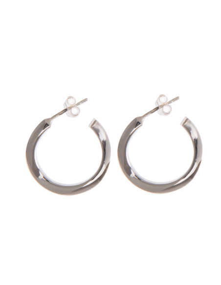 Criolla de Plata .Sección cuadrada .