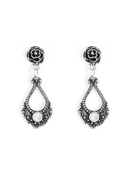 Pendiente de Plata y Nacar .