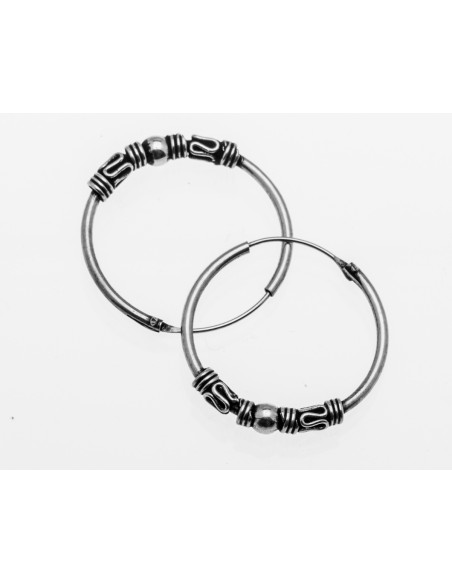 Aros Bali de plata . Diámetro de 2x40 mm.